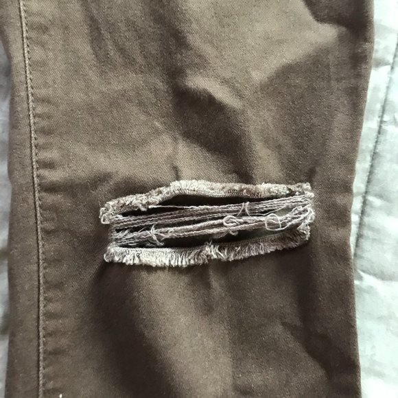Brown Ripped Jeans - Picture 2 of 4